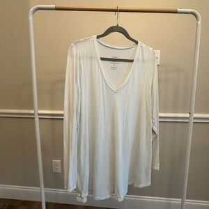 Torrid Size 3 (22/24) White Super Soft White Long Sleeve Shirt
